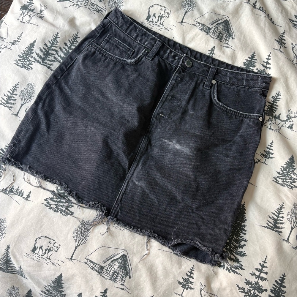 H&M Black Denim Mini Skirt with Front Button